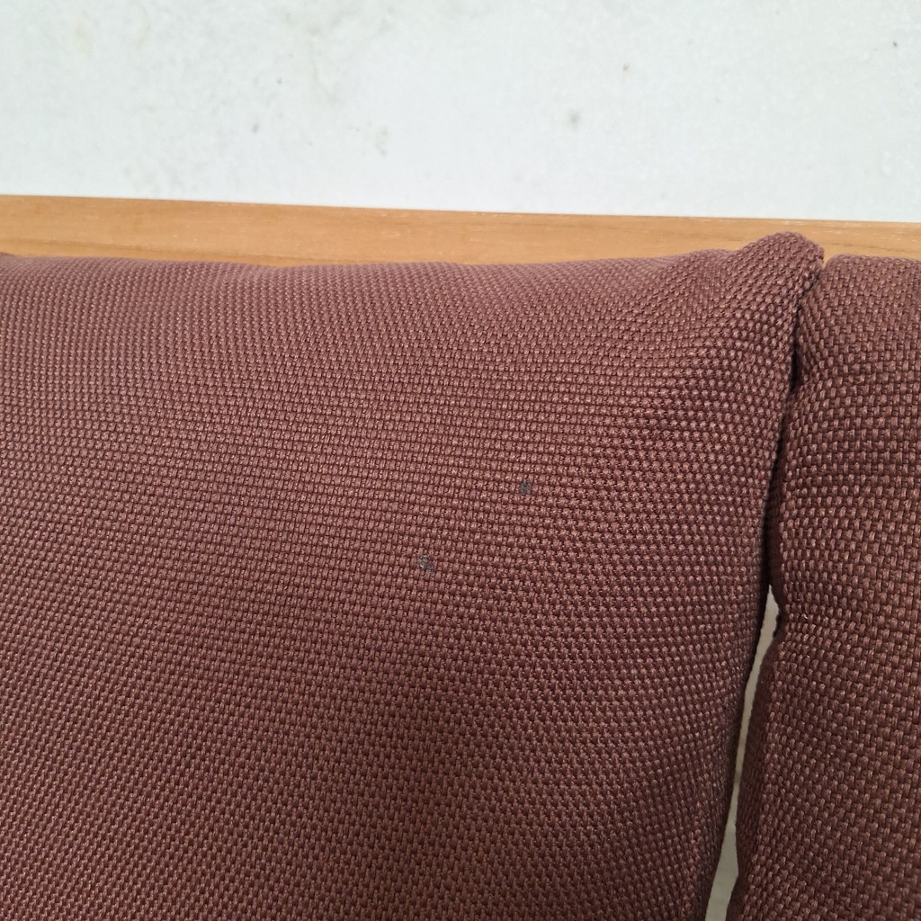 Jack outdoor 2 seater sofa with cushion (Burgundy)