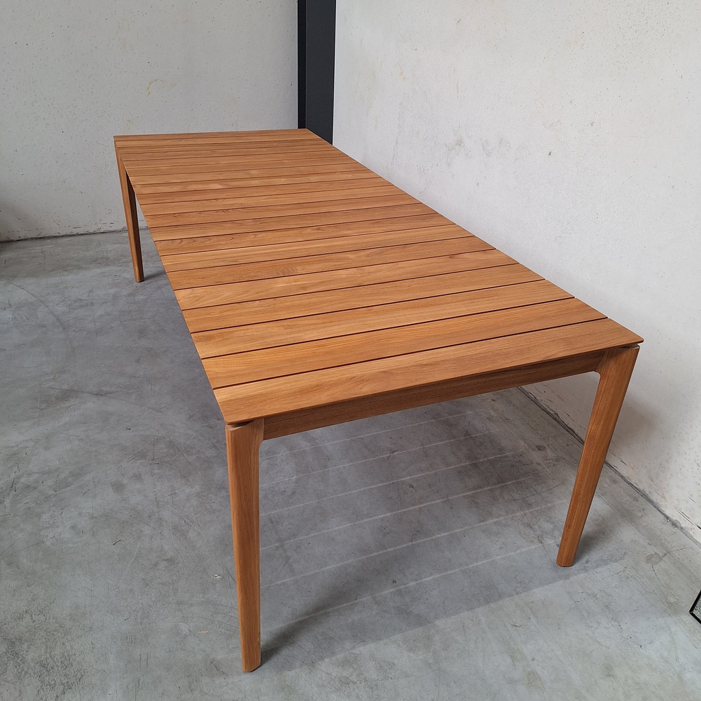 Bok outdoor dining table - 250cm