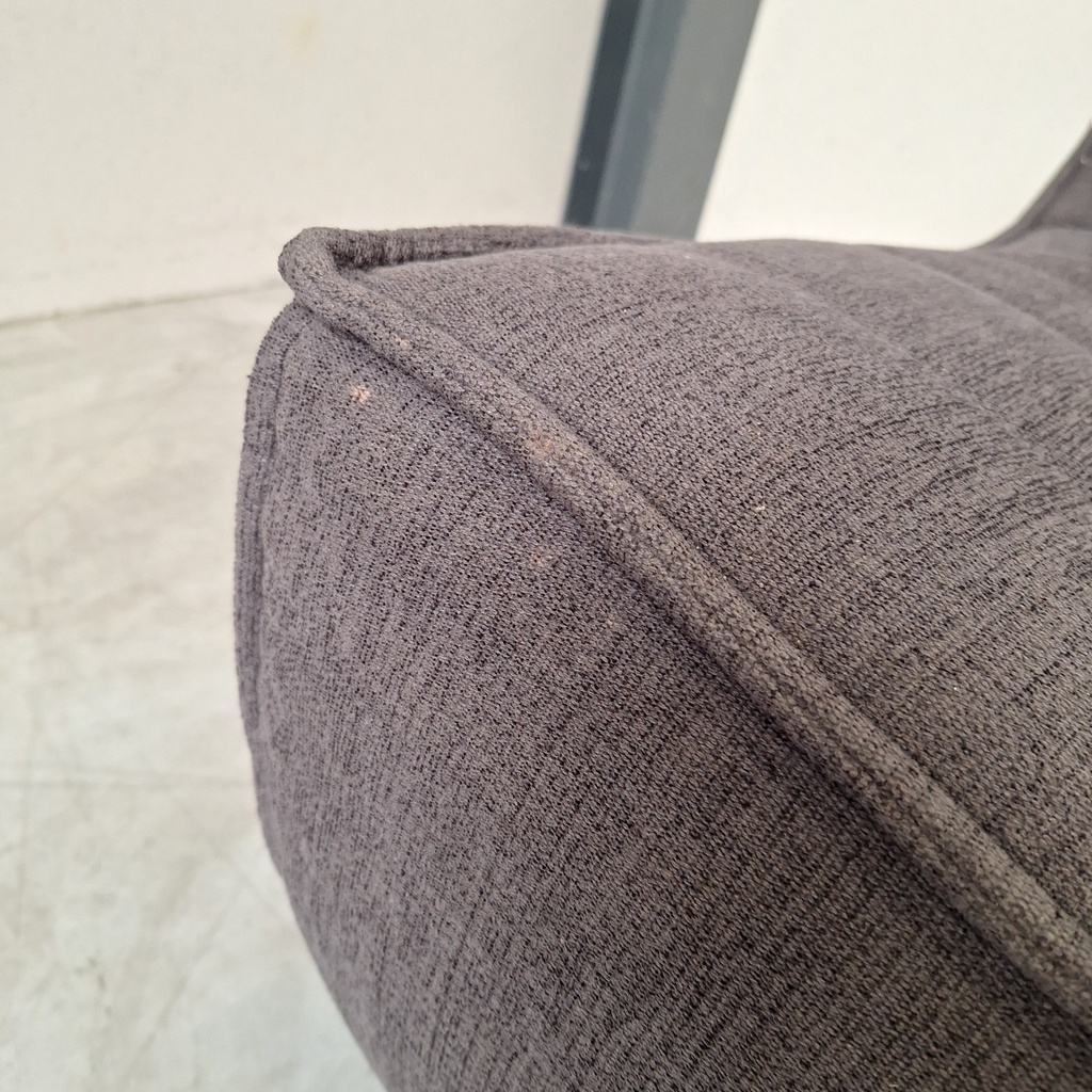 N701 sofa - 2 seater