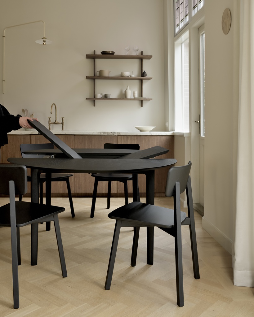 Bok round extendable dining table TEMPLATE