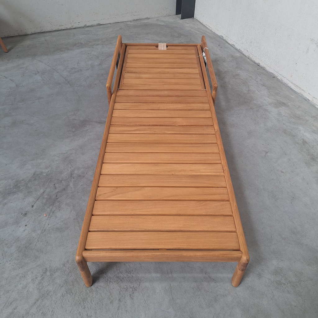 Jack outdoor adjustable lounger frame