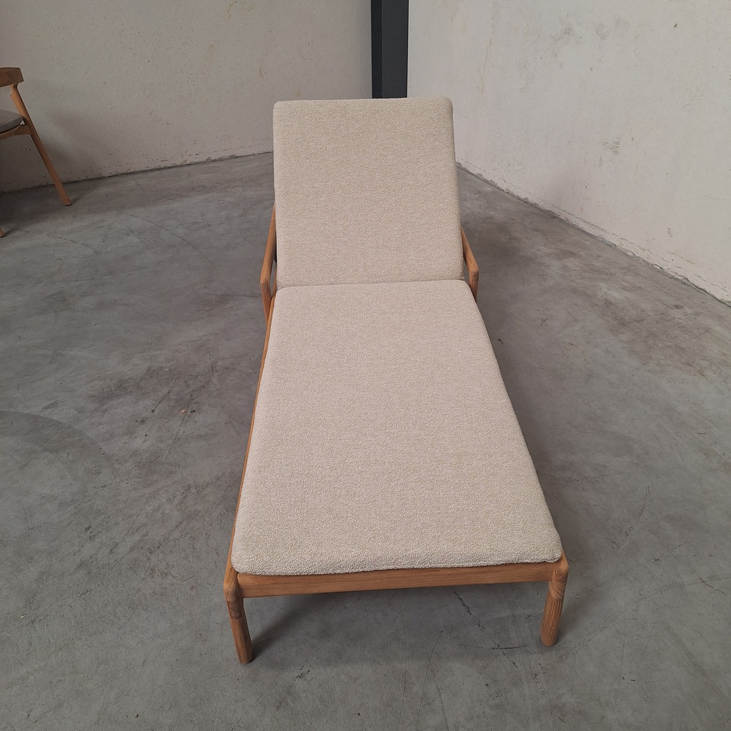 Jack outdoor adjustable lounger