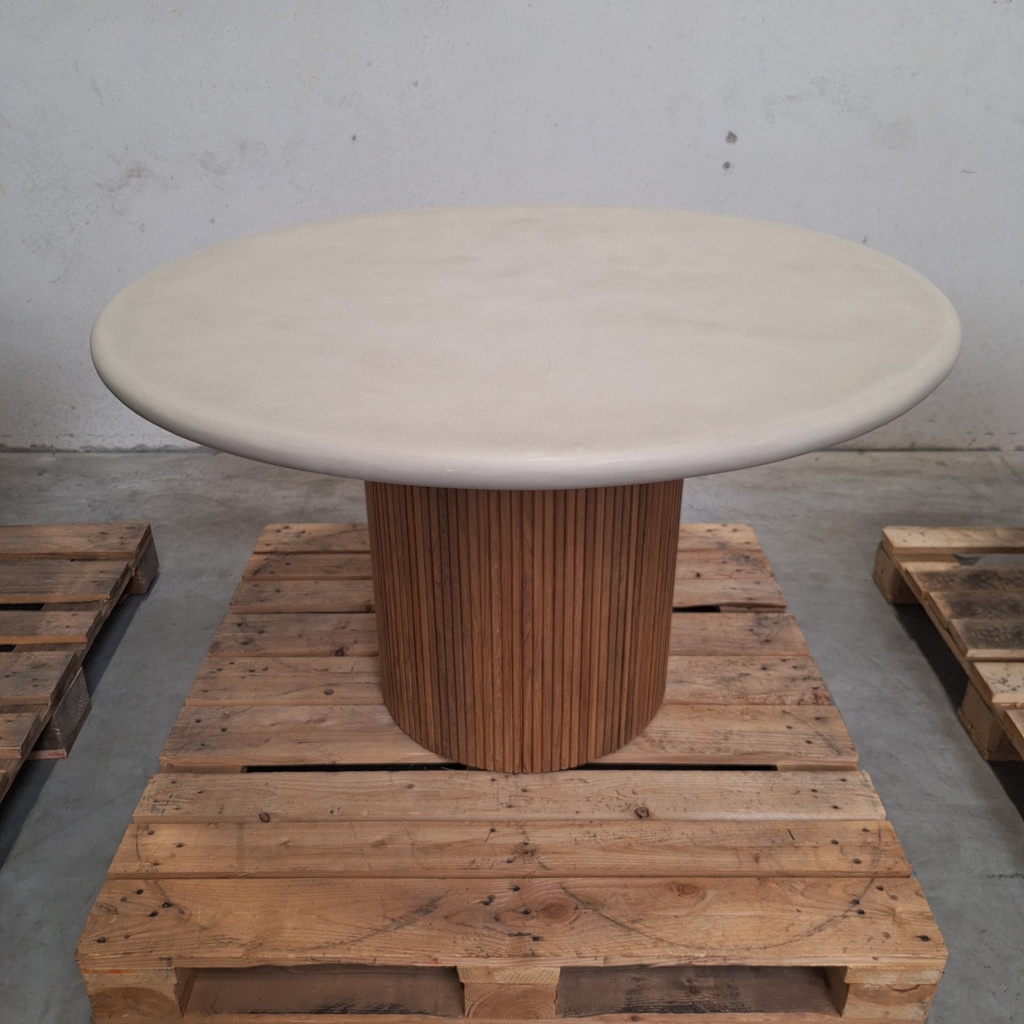 Roller Max outdoor dining table - 125cm