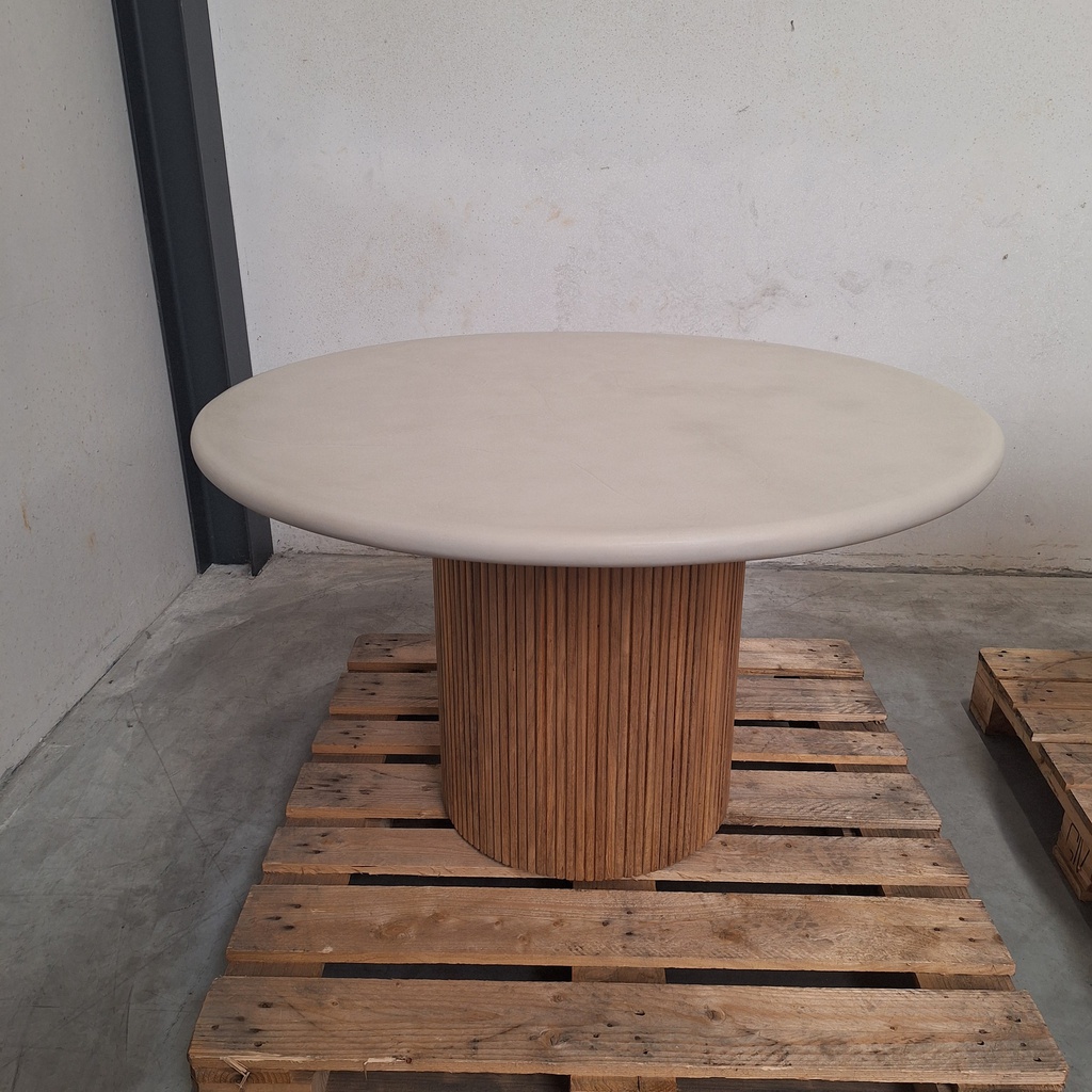 Roller Max outdoor dining table - 125cm