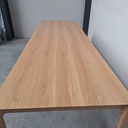 Bok extendable dining table