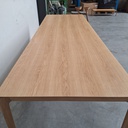 Bok extendable dining table