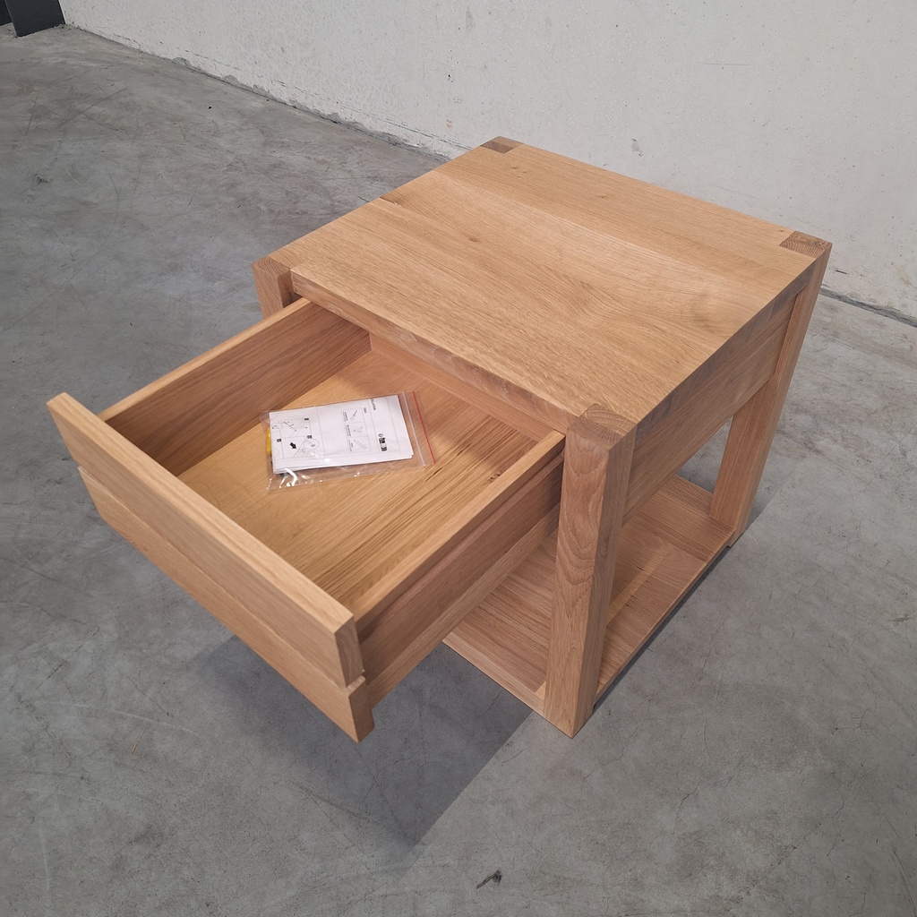 Azur bedside table