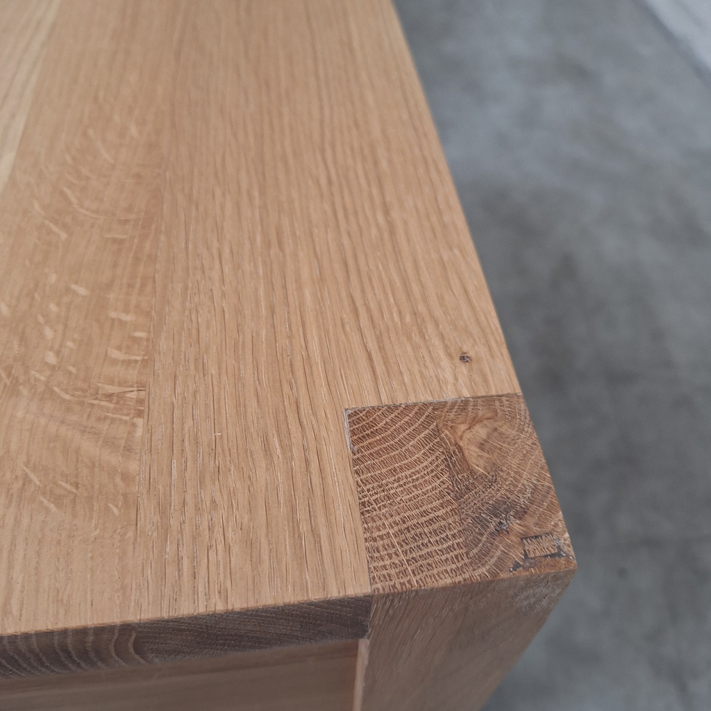 Azur bedside table