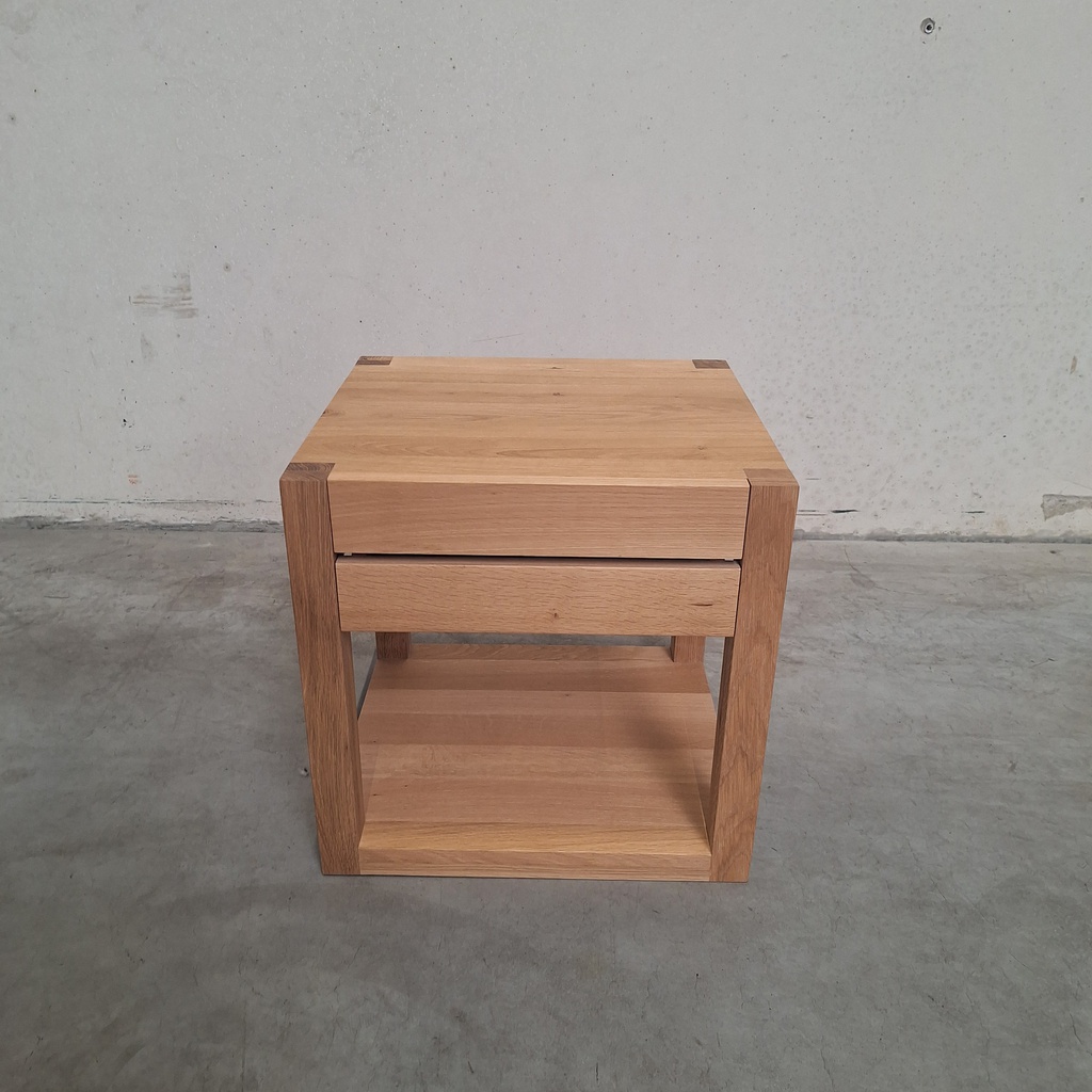 Azur bedside table