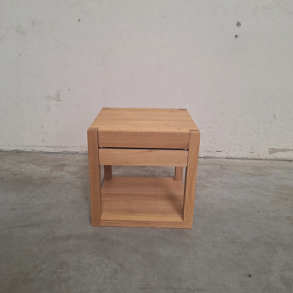 Azur bedside table