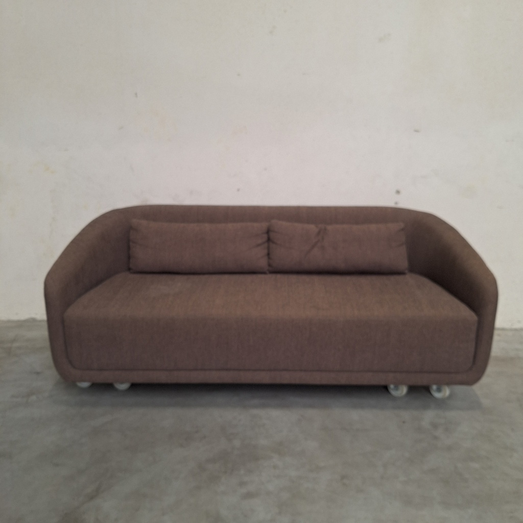 Trapeze sofa  - 3 seater incl. cushion set TEMPLATE (copy)
