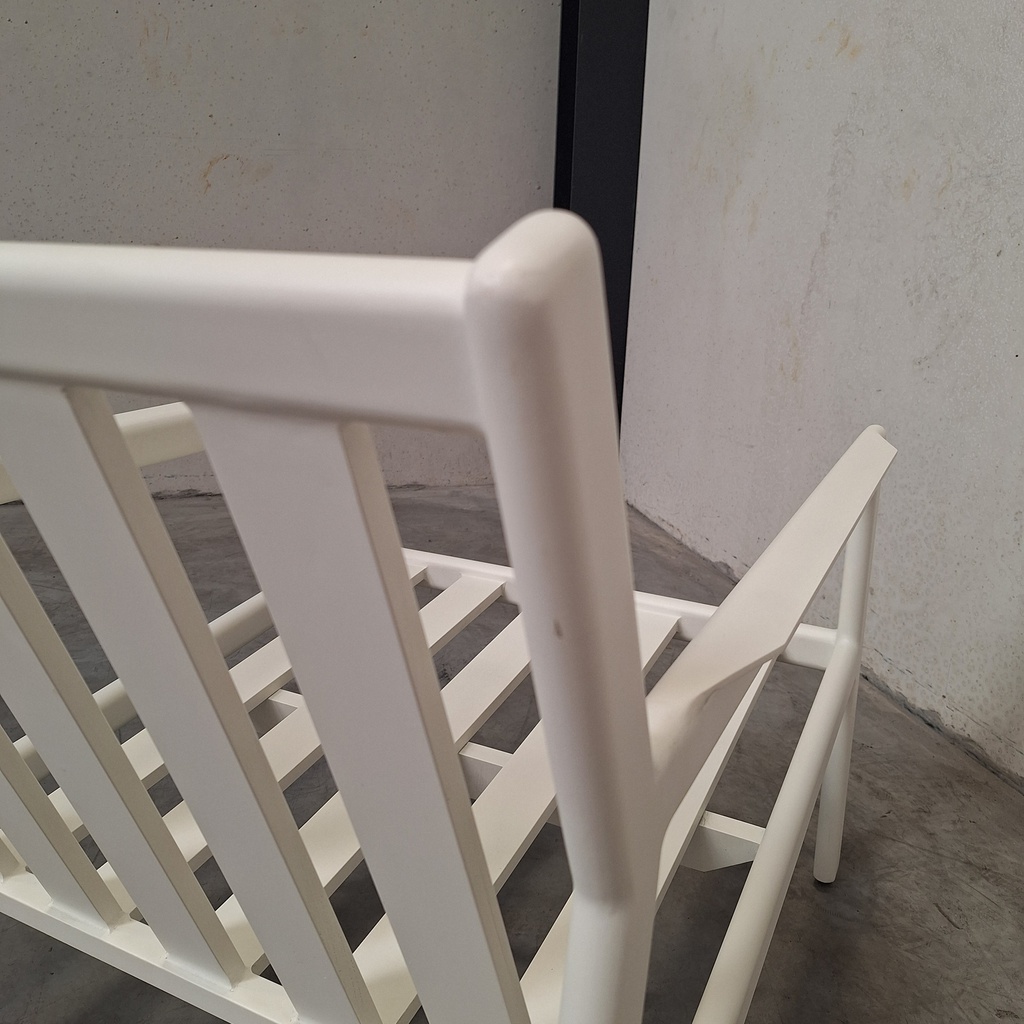 Jack outdoor lounge chair frame