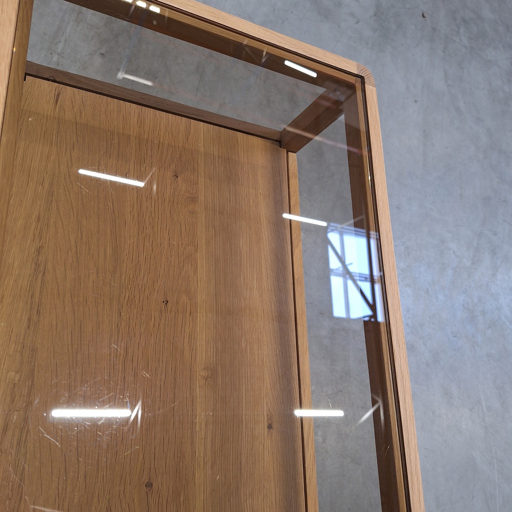 Spindle bedside table