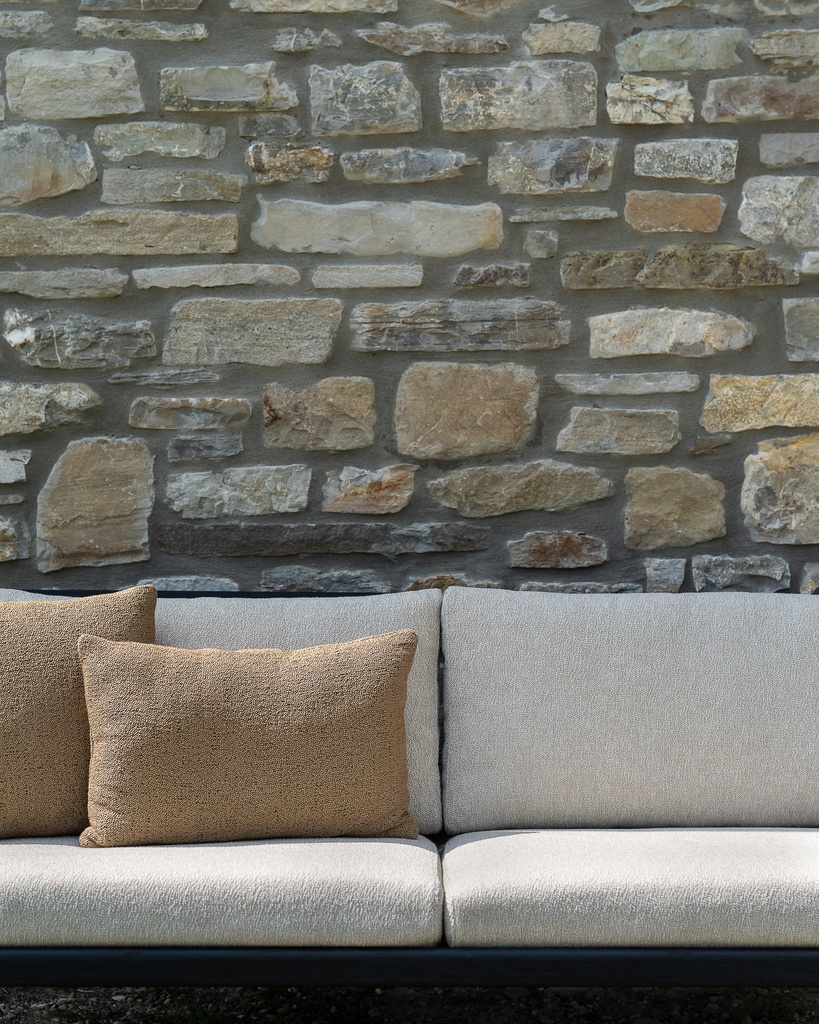 Nomad outdoor cushion TEMPLATE