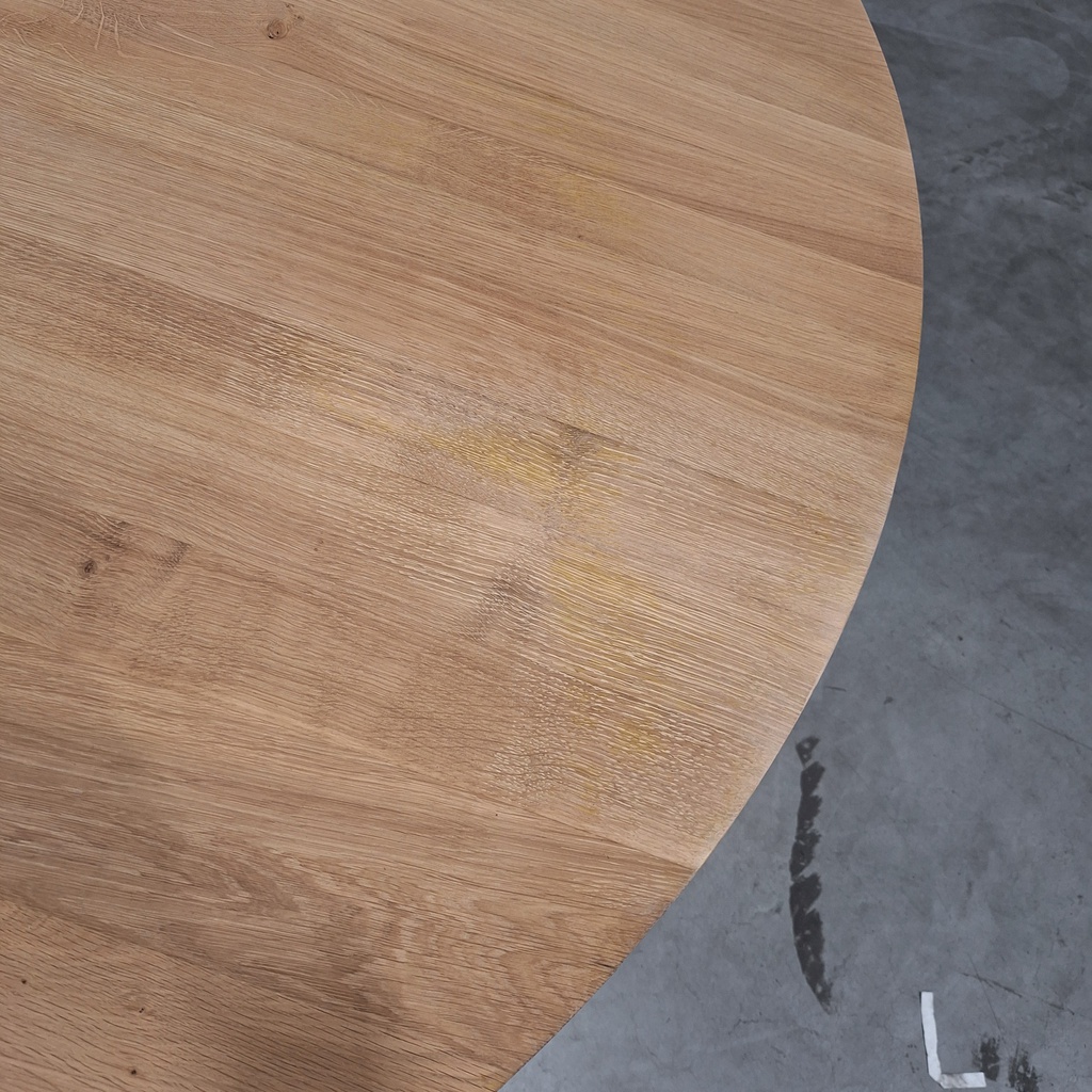Circle dining table - 163cm