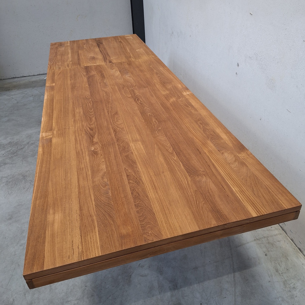 Double extendable dining table
