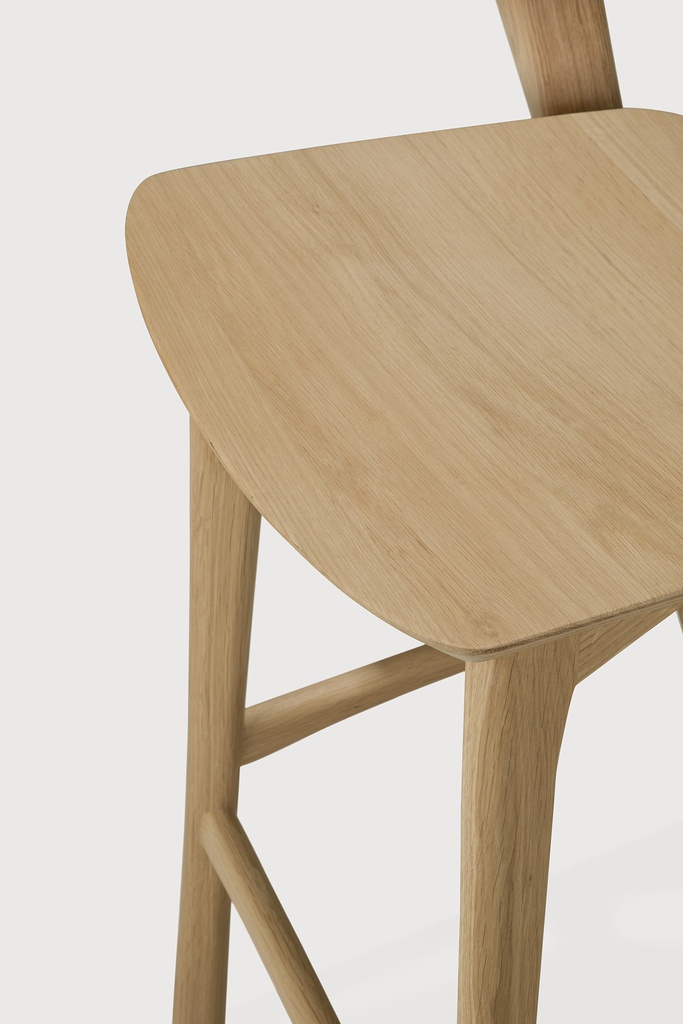 Bok bar stool
