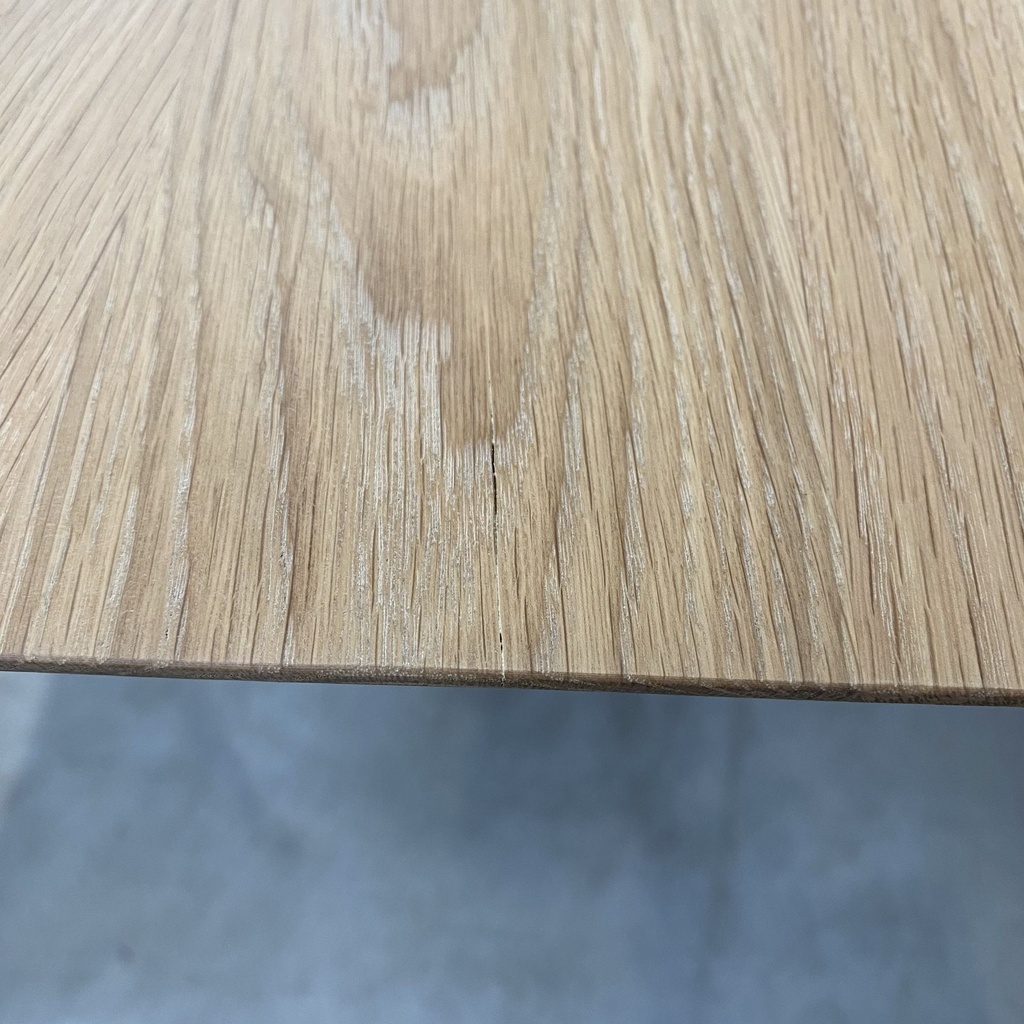 Bok dining table