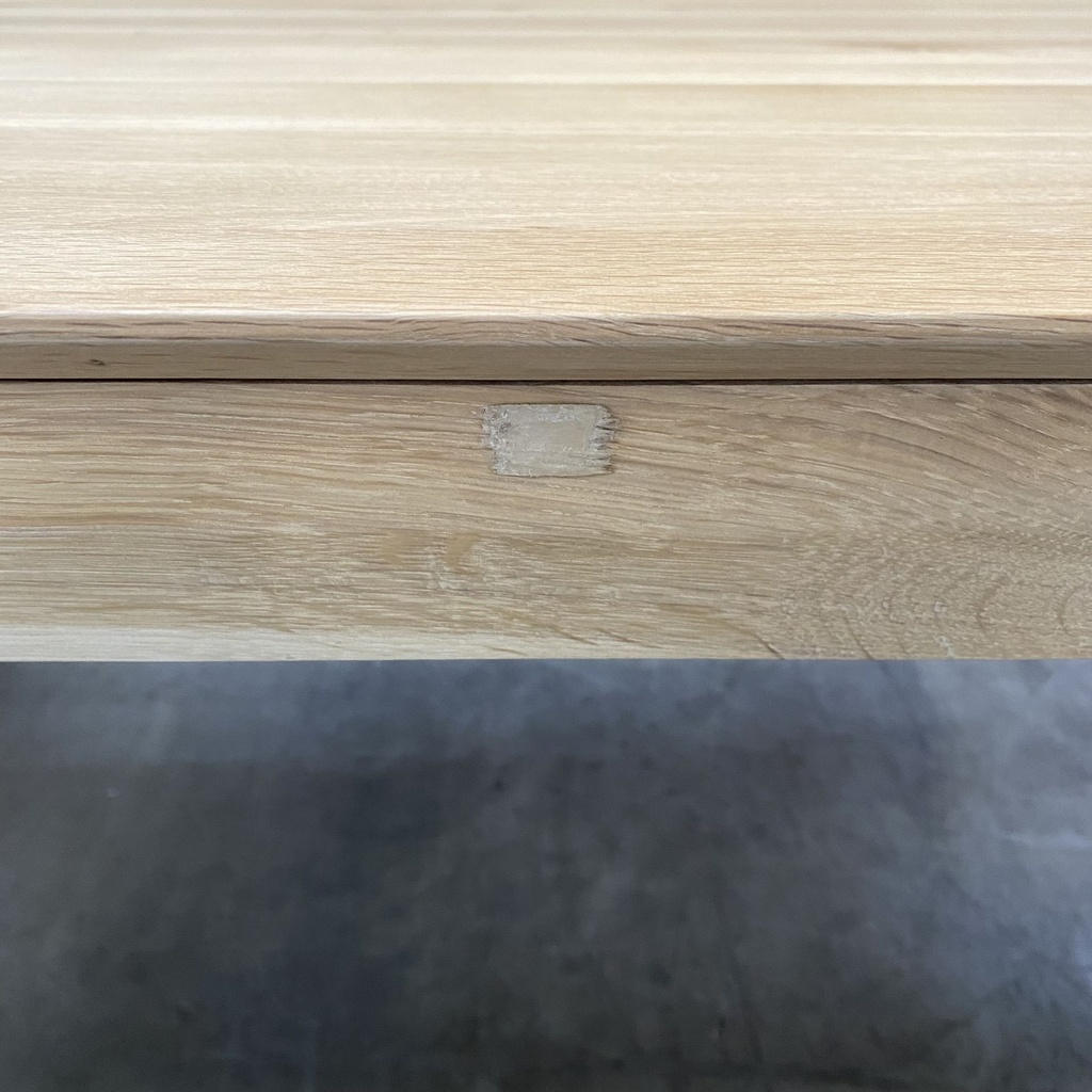 Bok dining table