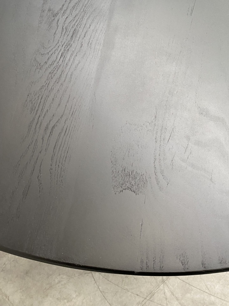 Osso dining table 