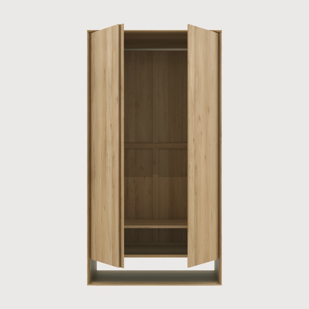 Nordic dresser 