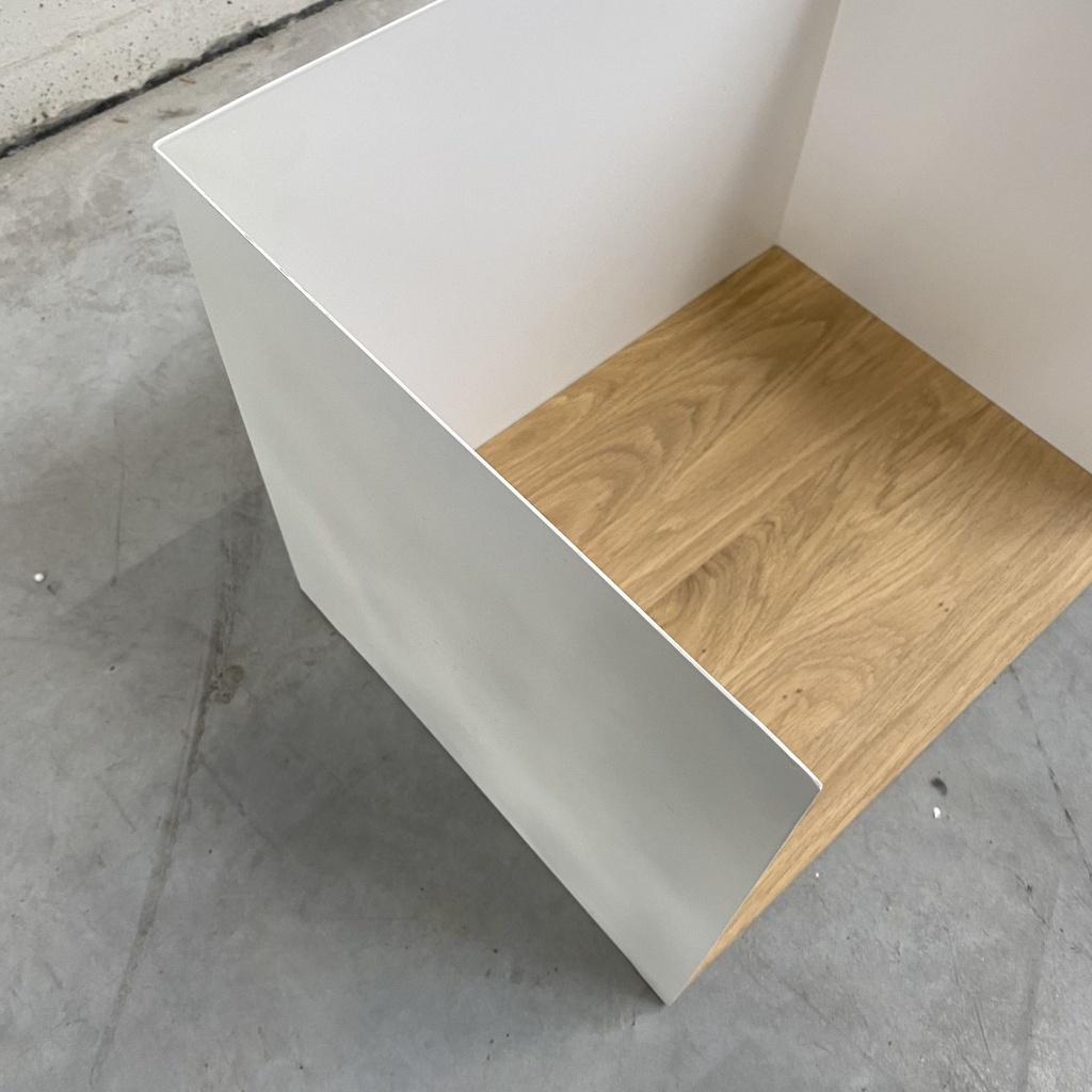 U shelf