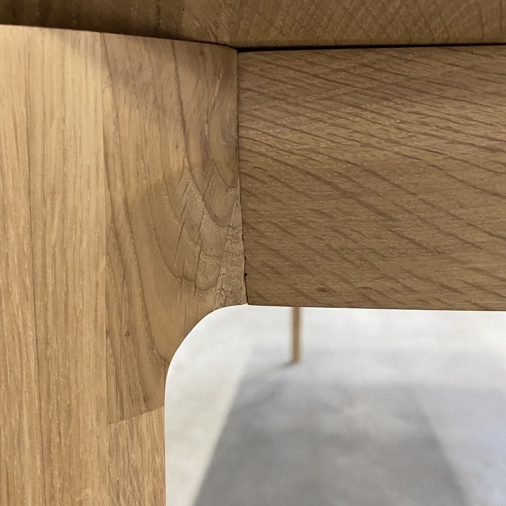 Bok dining table