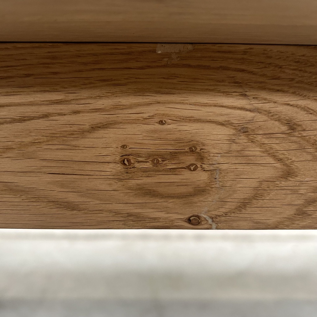 Slice dining table