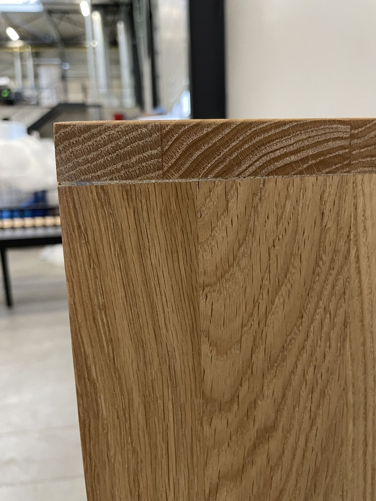 Wave desk