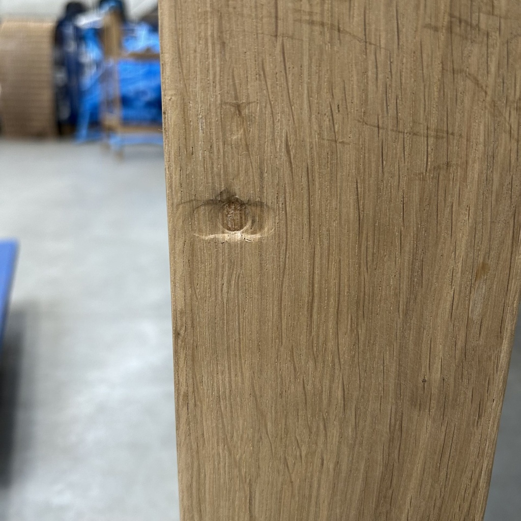 Slice dining table