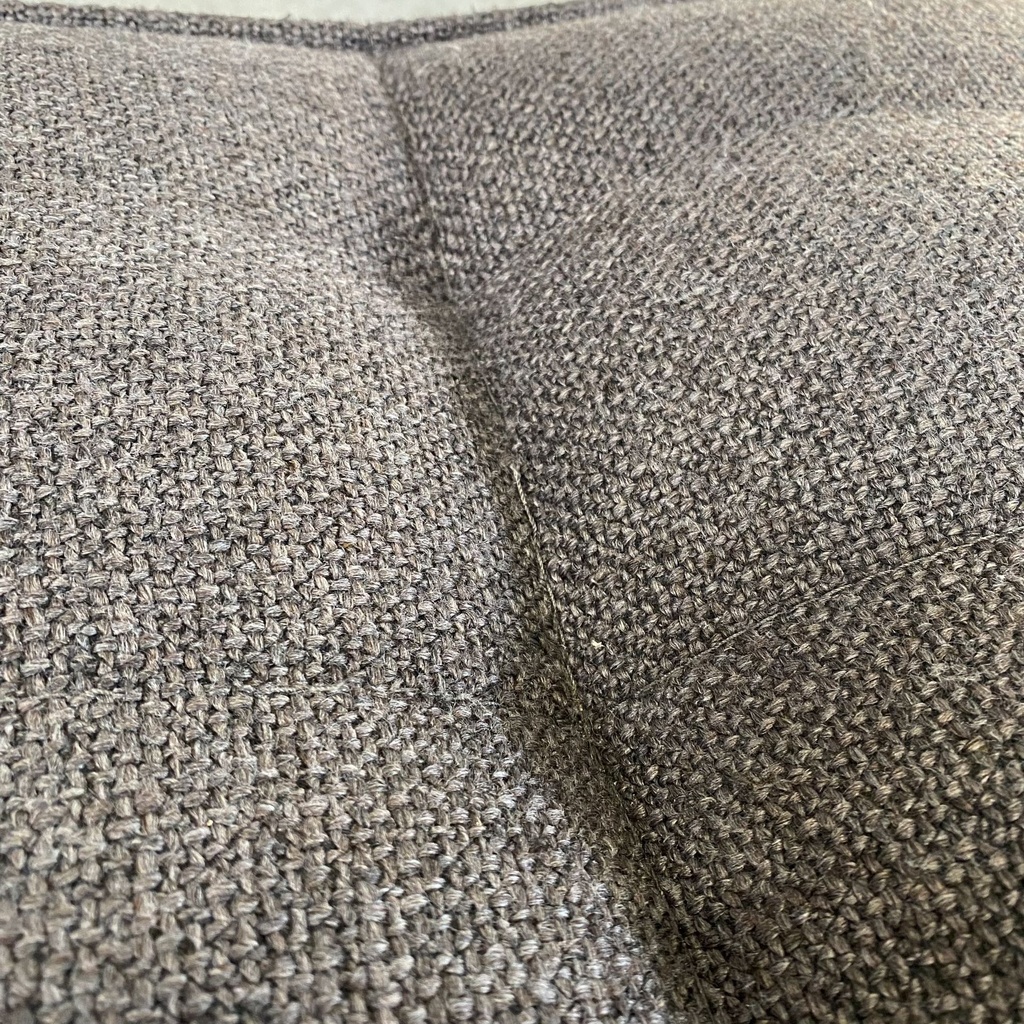 N701 footstool