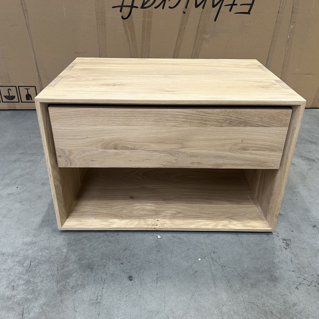 Nordic II bedside table