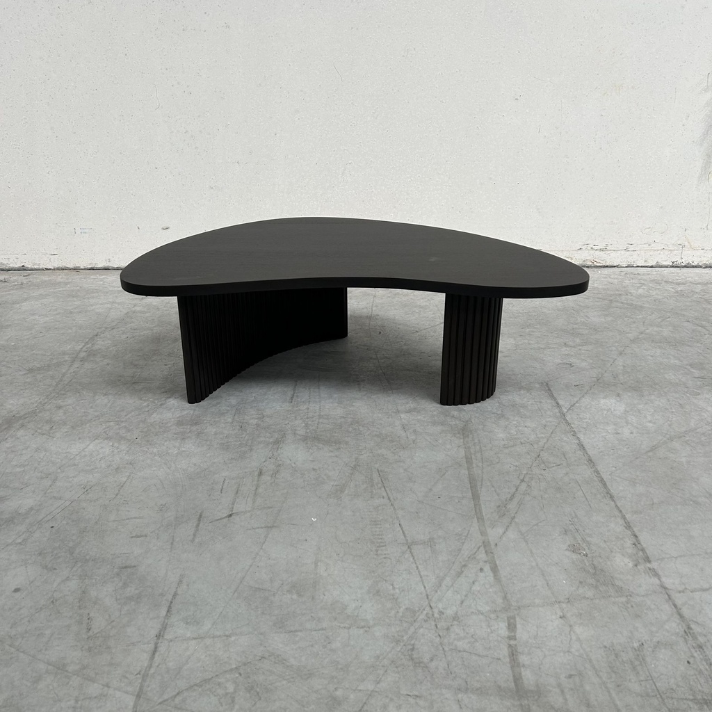 Boomerang coffee table