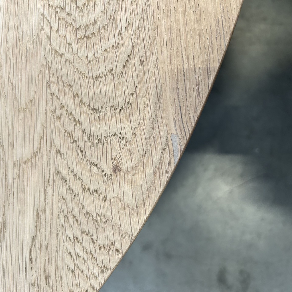 Tripod coffee table