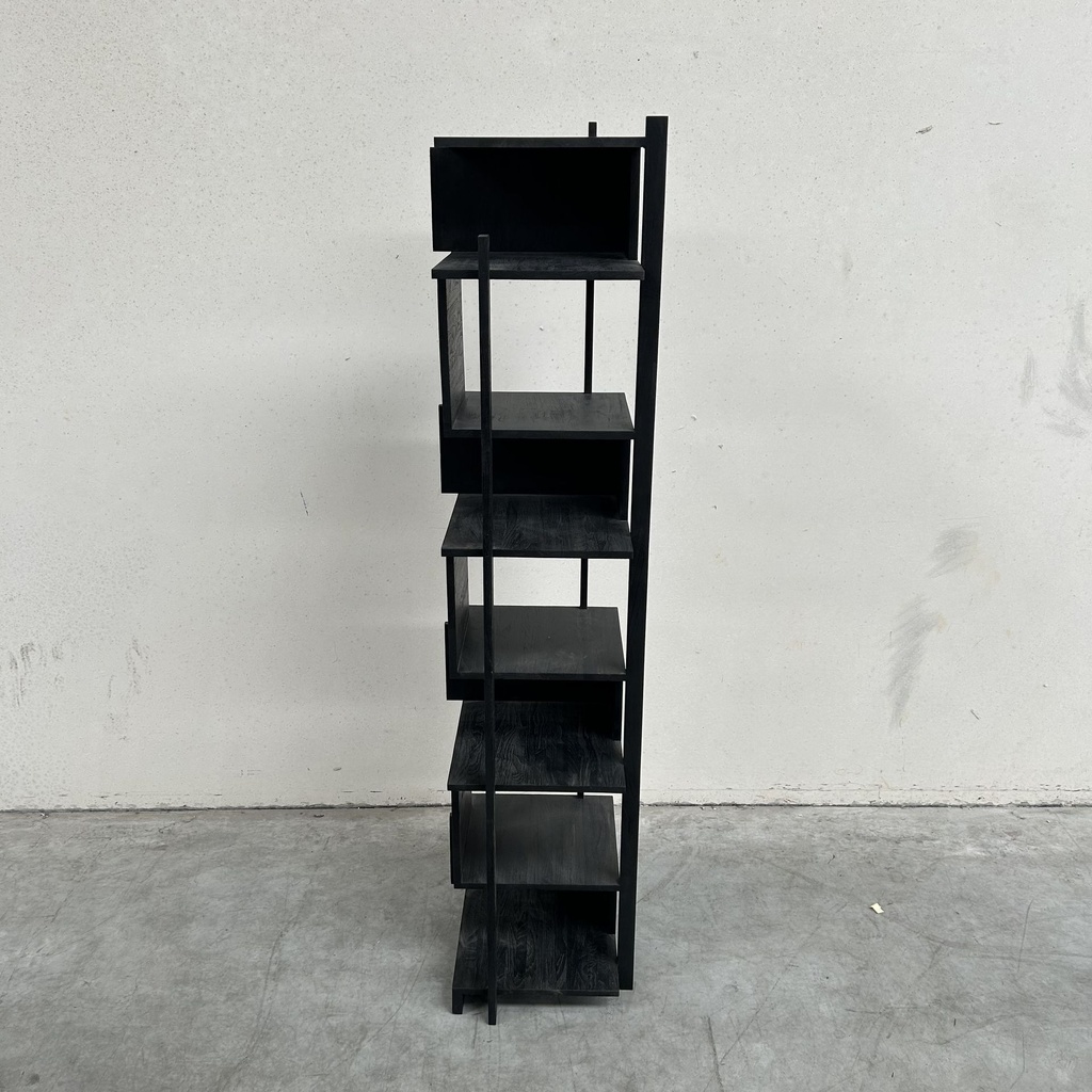 Abstract column