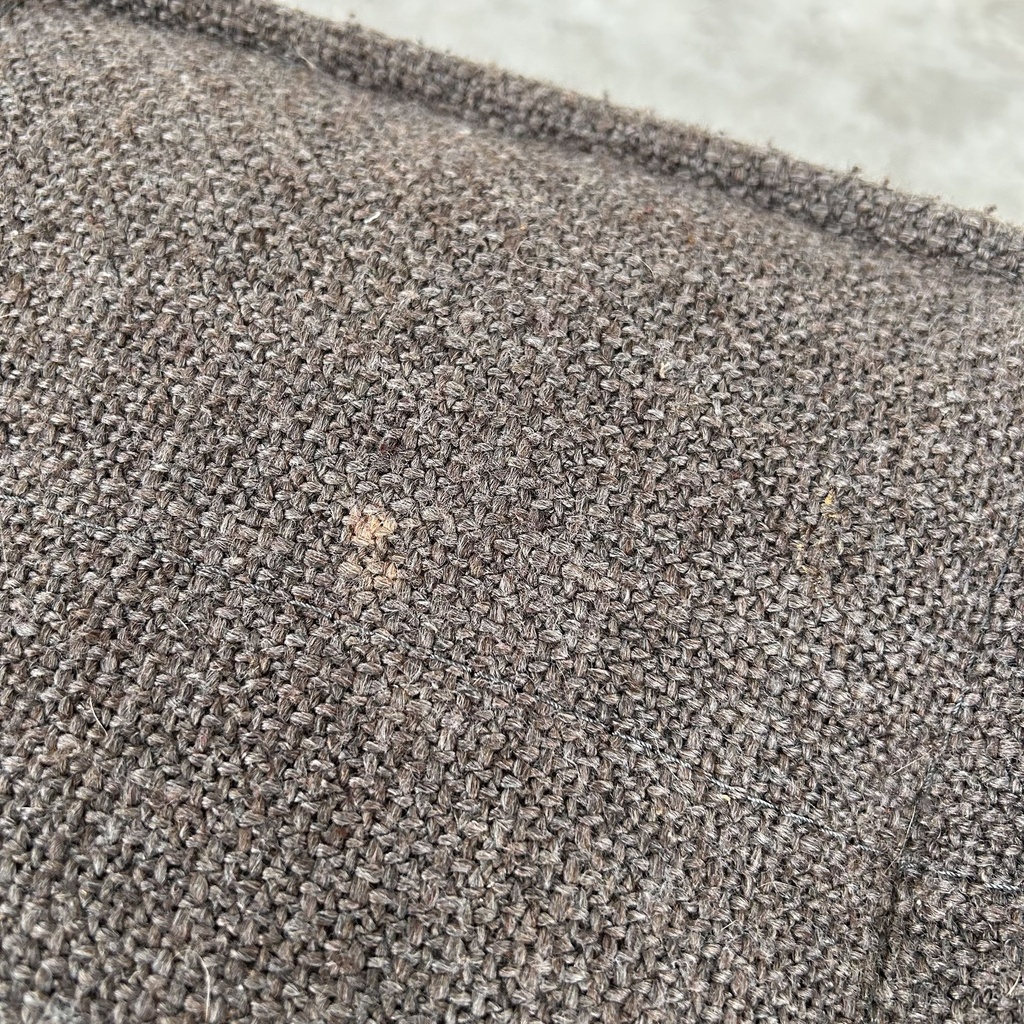 N701 footstool