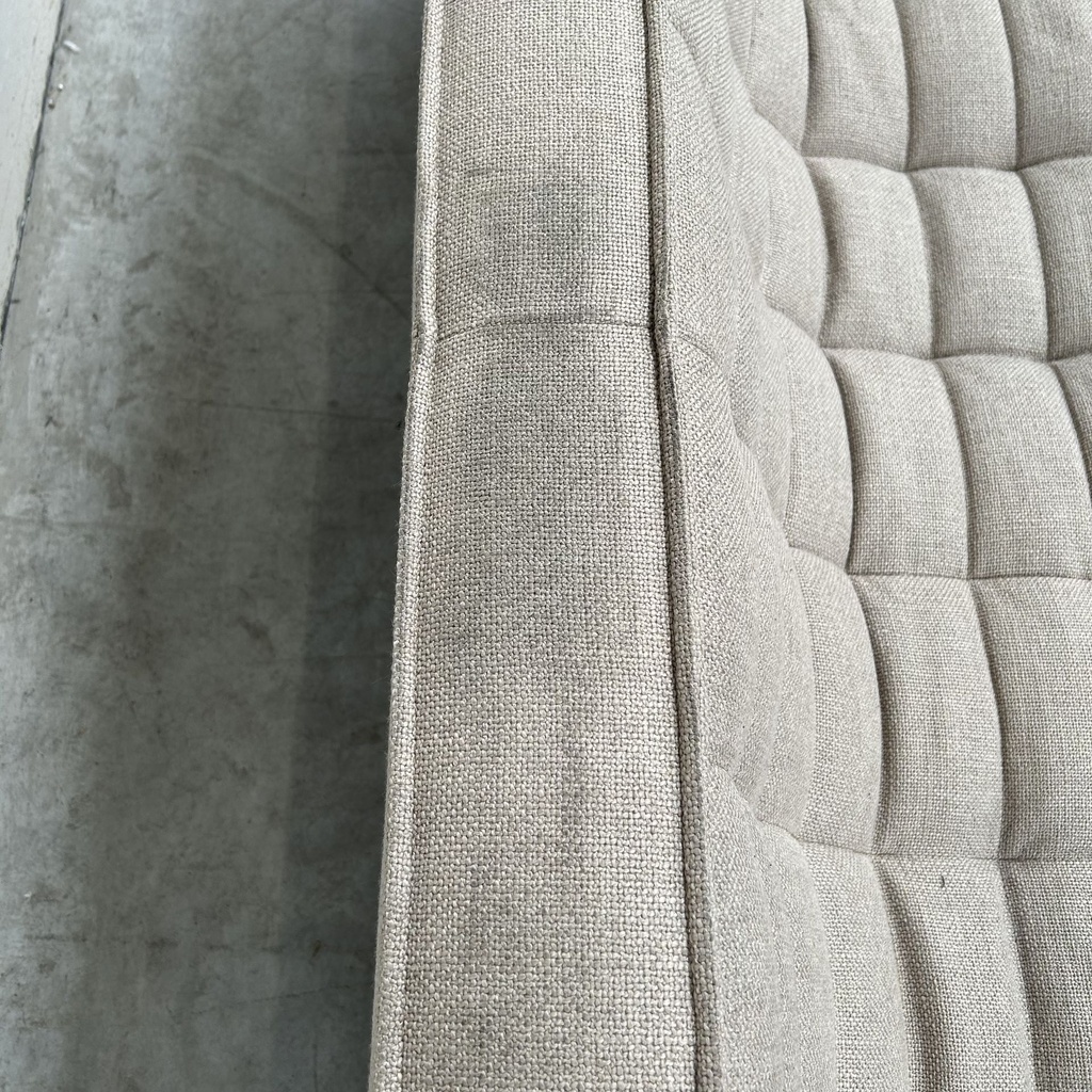N701 sofa