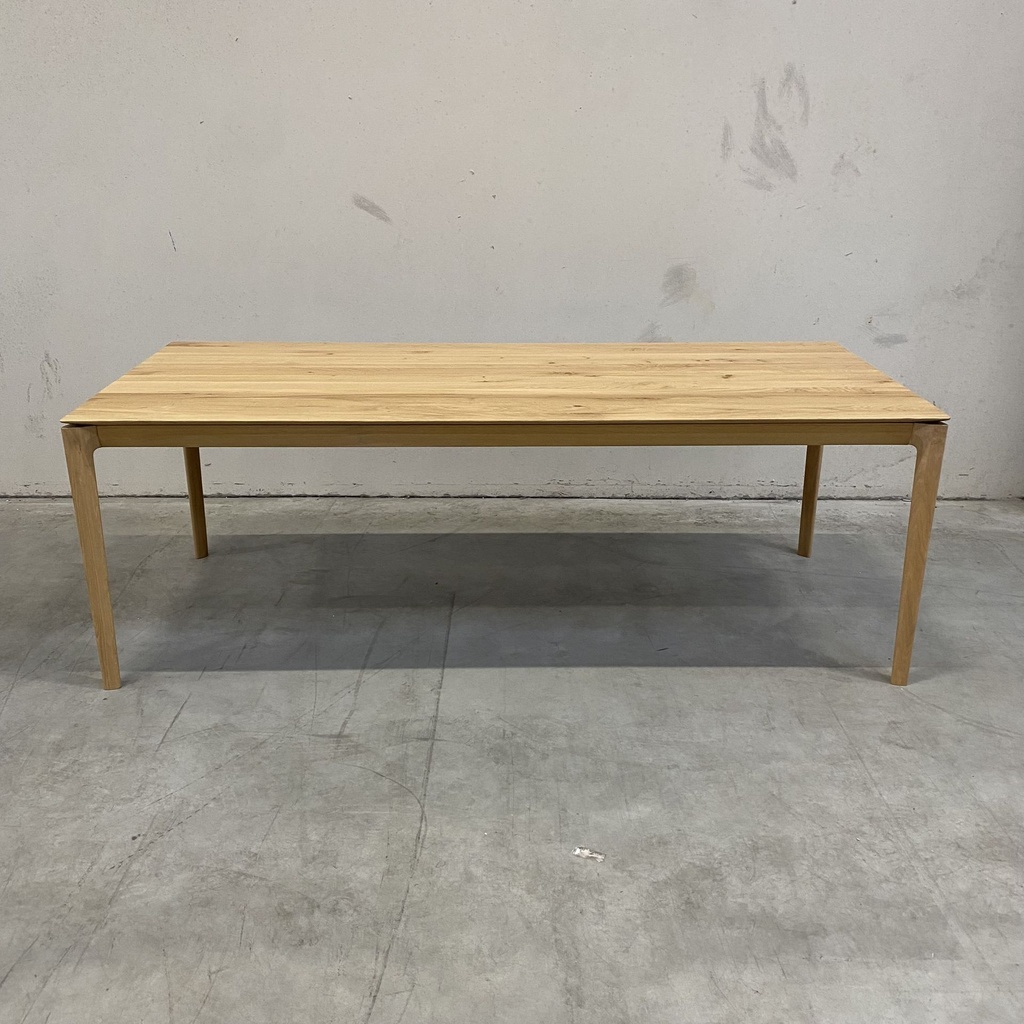Bok dining table