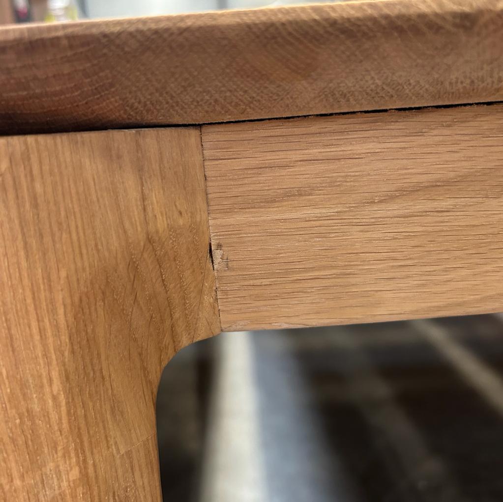 Bok dining table