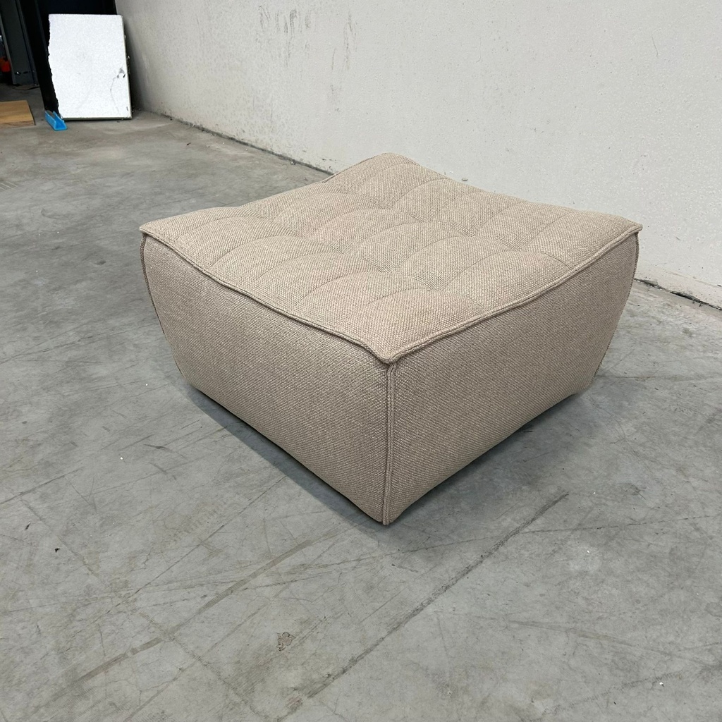 N701 footstool