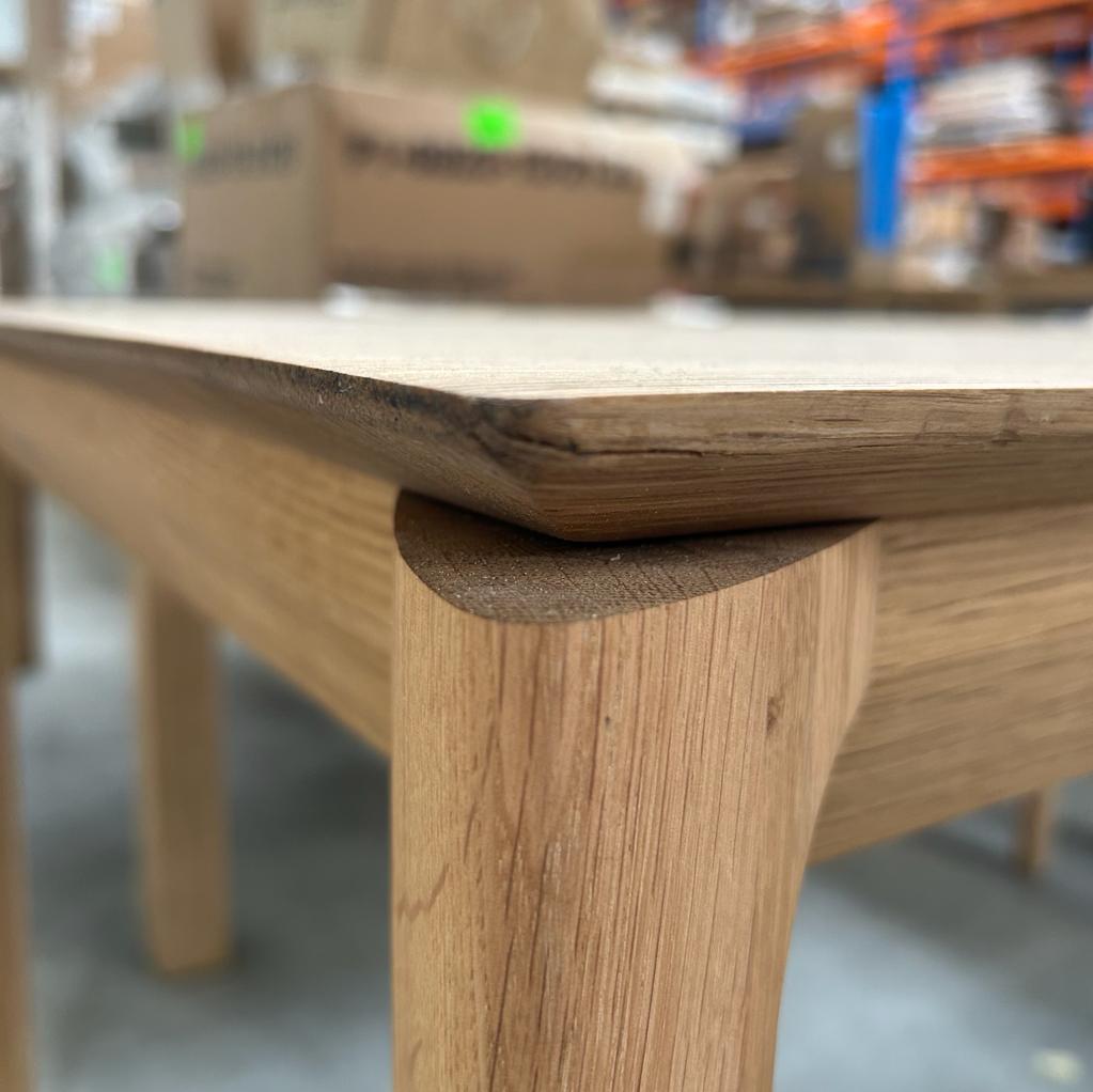 Bok dining table