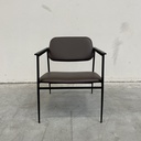 DC lounge chair