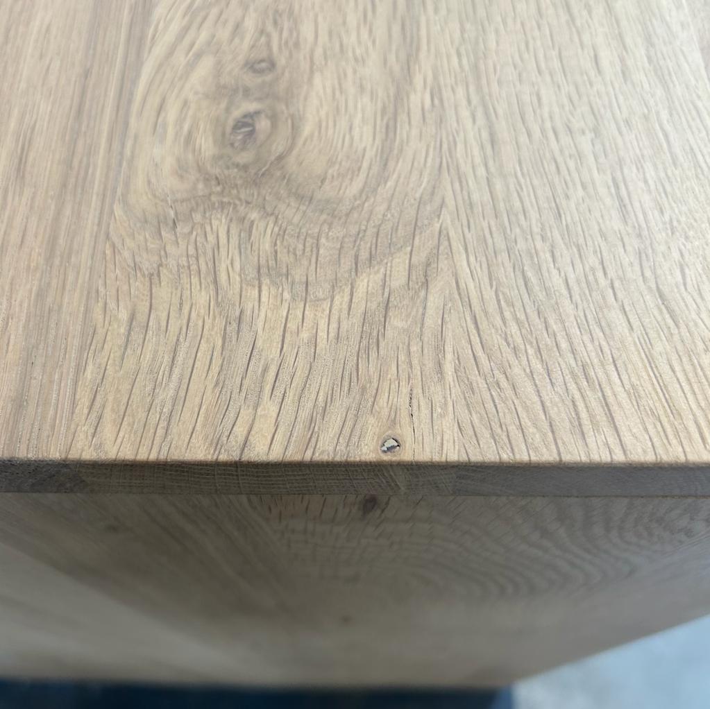 Wave desk