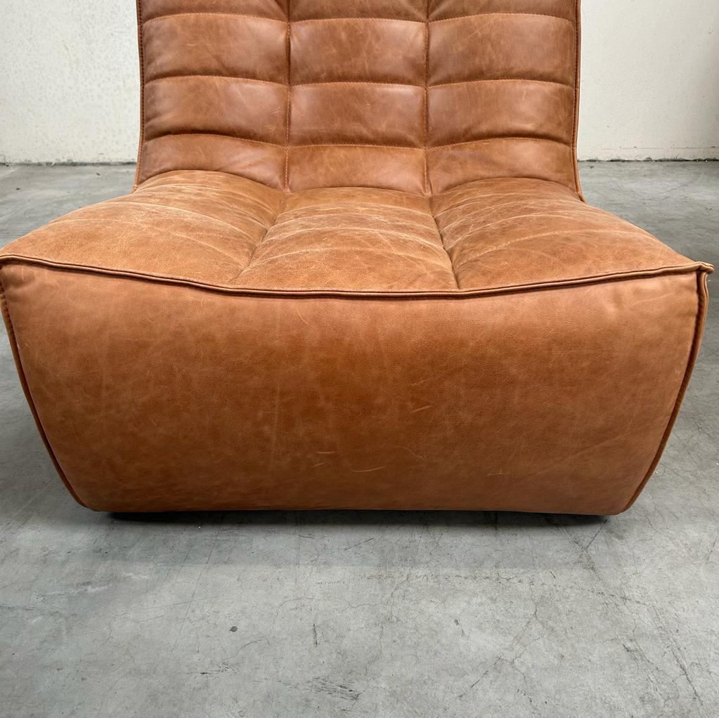 N701 sofa