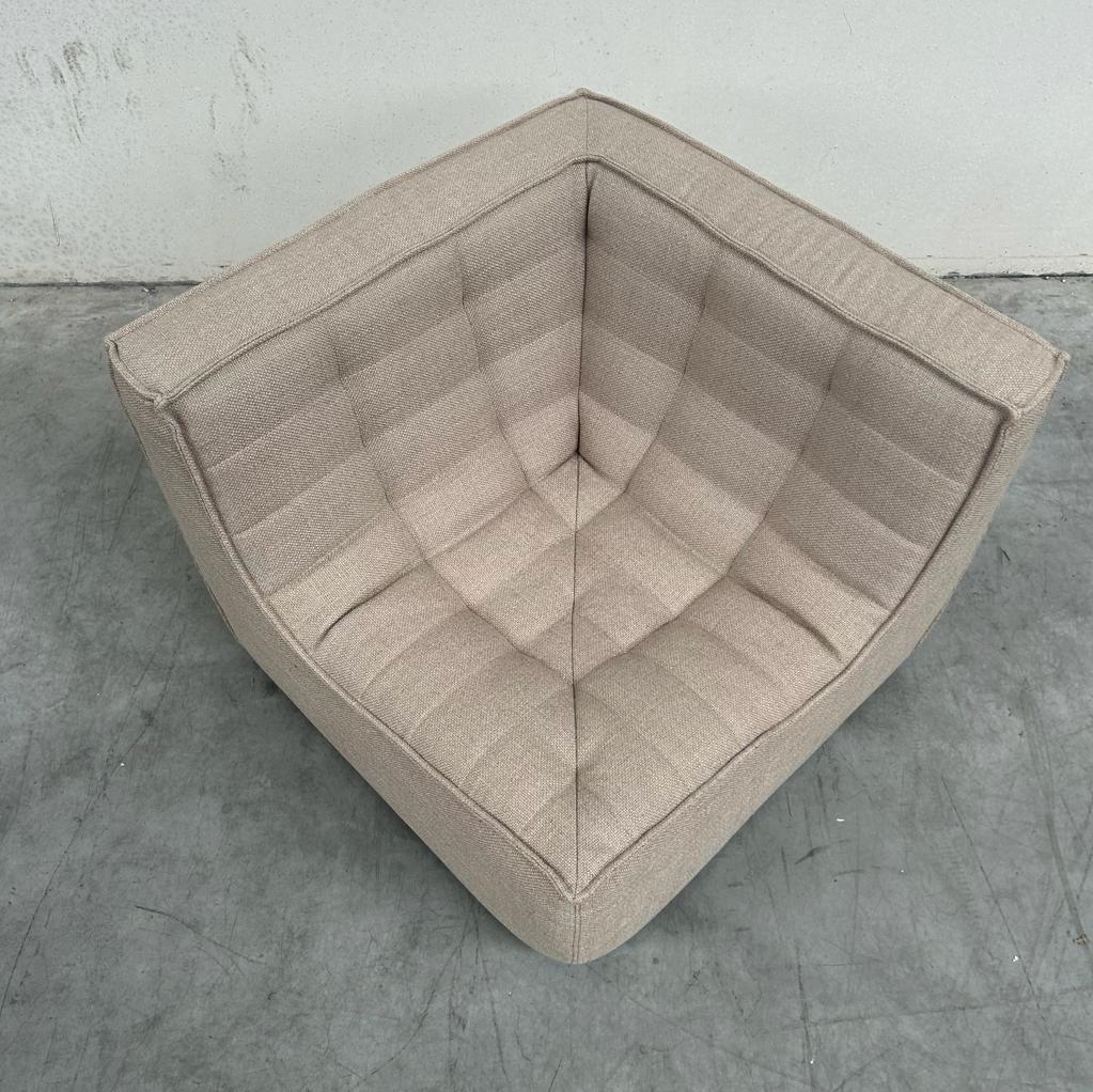 N701 sofa