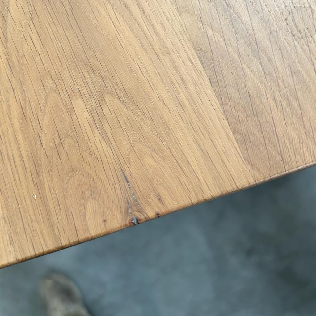Mikado dining table