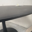 Torsion dining table