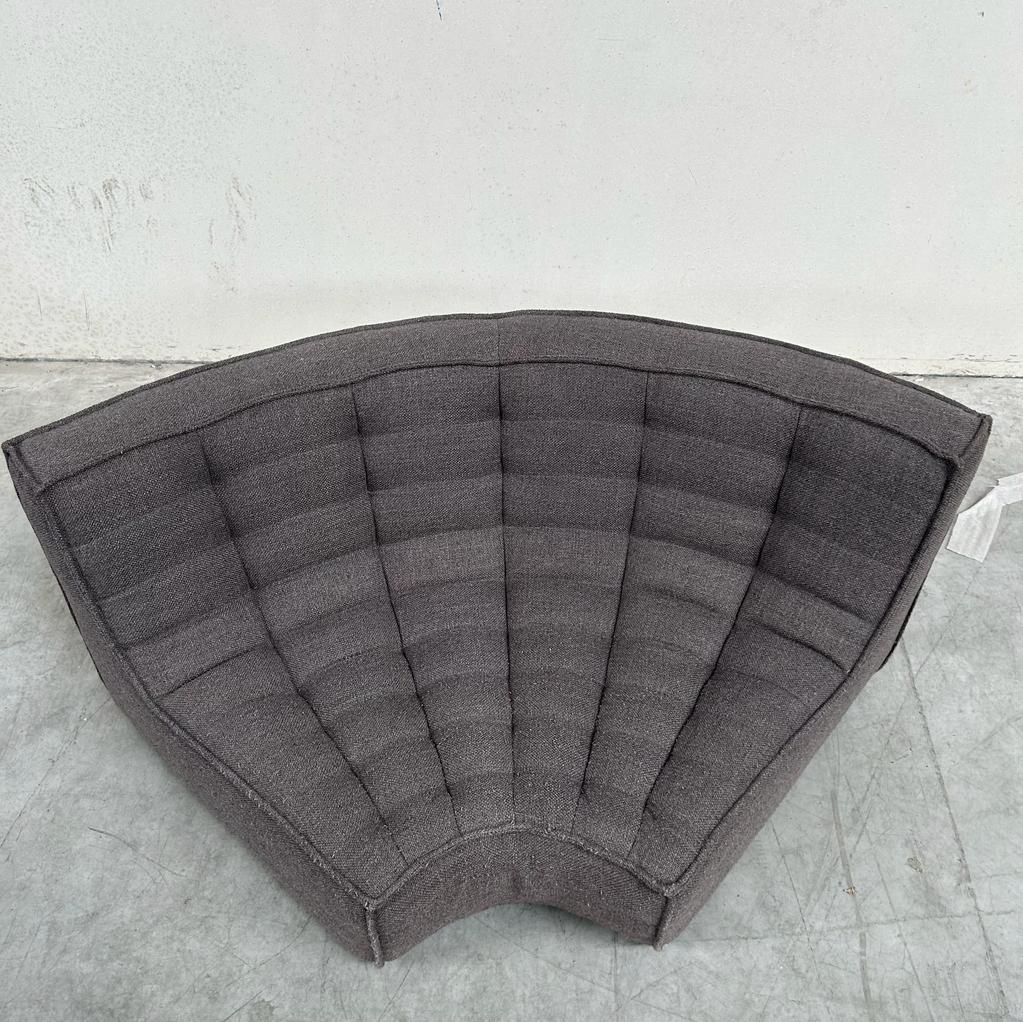 N701 sofa