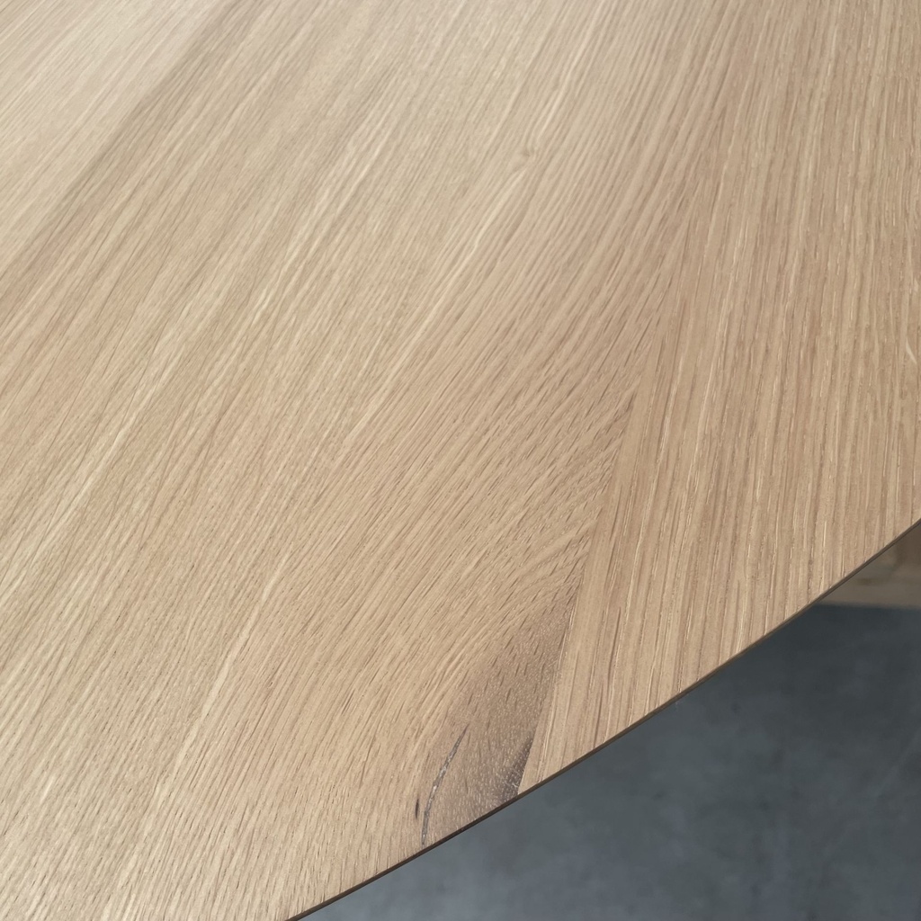 Mikado dining table