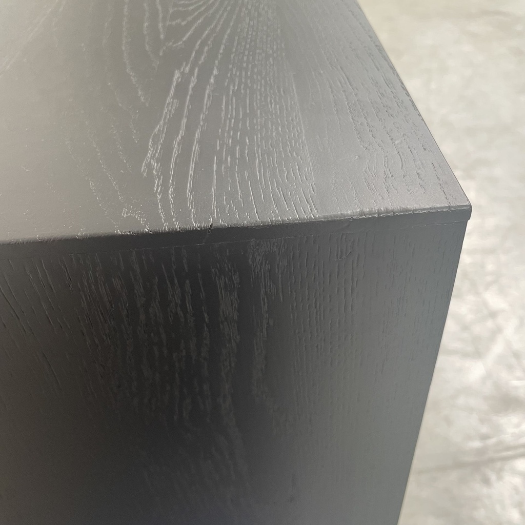 Blackbird sideboard